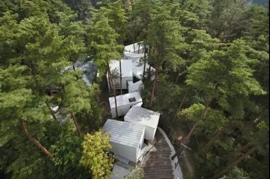 深山的ResidenceofDaisen集装箱民宿
